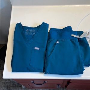 Figs Caribbean blue scrubs